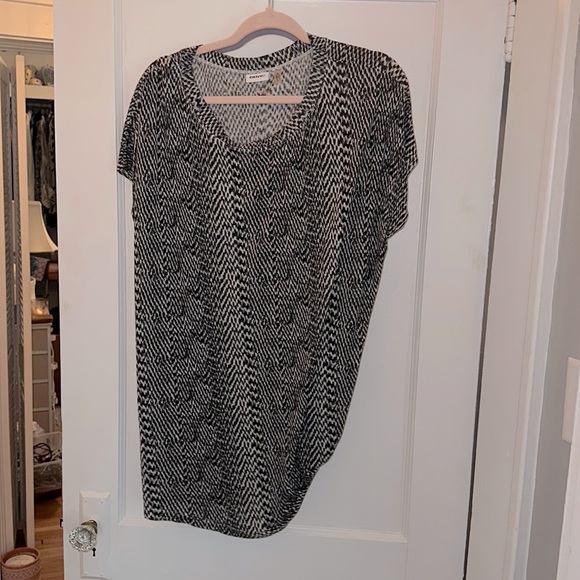 DKNY NYC black and white print batwing jersey tunic top size M - Picture 1 of 5